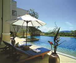 Hotel Pavilion Queen's Bay