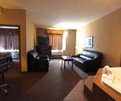 Hotel Lakeview Inns and Suites - Fort Nelson