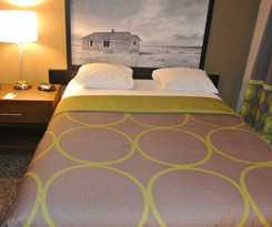 Home Inn and Suites Lloydminster
