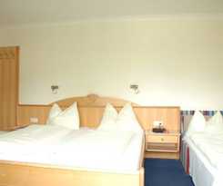 Hotel Taxenbacherhof