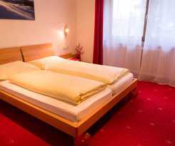  Das Kleine Berghotel