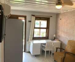 Casa de Huéspedes Akropolis Guest House