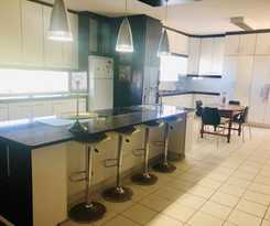 B&B Sea Whisper Guest House & Self Catering