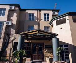 Hotel Airport Inn and Suites