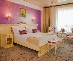Almar Luxury