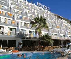 Apartamentos Cala Nova