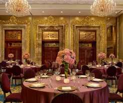 Hotel The Reverie Saigon Residential Suites