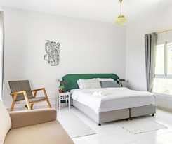  Mantur Beit Oren