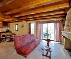  Combas Village De Gites