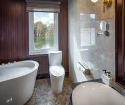 Hotel Paradise Elegance Cruise Halong