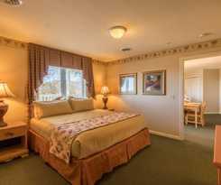Hotel Vacation Village In The Berkshires