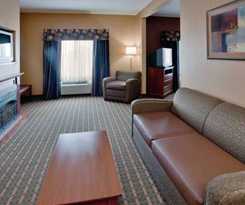 Hotel Holiday Inn Express and Suites Suffolk, An Ihg