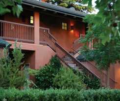 Hotel Wine and Roses Restaurant Spa