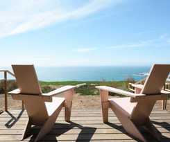 Hotel Timber Cove Resort