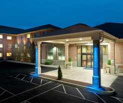Holiday Inn Express and Suites, An Ihg