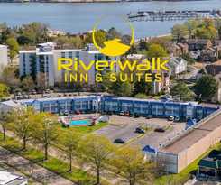  Super 8 by Wyndham Portsmouth - Norfolk 