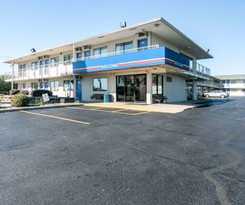 Motel 6 Janesville, Wi