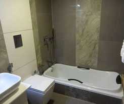 Hotel Paramount Tower