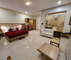 Hotel Rajpur Heights