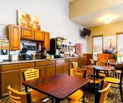 Hotel Super 8 By Wyndham Burlington