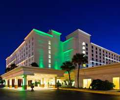 Holiday Inn & Suites Across from Universal Orlando