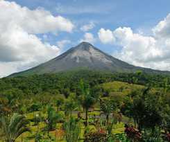 Hotel Arenal Kioro Suites and Spa