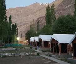 Hotel Mila Retreat Camp