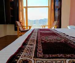 Malik Residency
