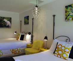 Hotel Cedar Creek Lodges