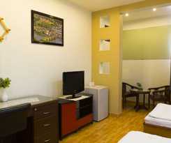 Hotel Spring