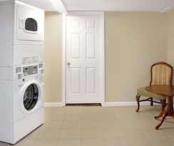 Hotel Ramada by Wyndham Houston Intercontinental Airport East