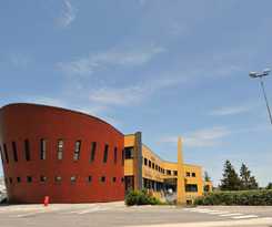 Hotel The Originals Access, Millau Sud