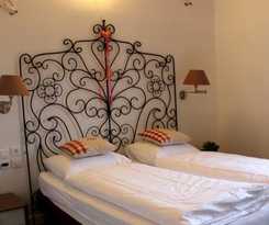 Hôtel La Maison Rouge