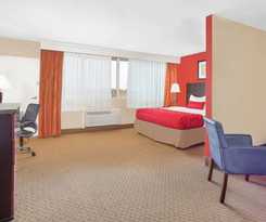 Hotel Ramada Plaza By Wyndham Fayetteville Fort Bragg Ar