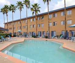  Days Inn & Suites by Wyndham Mesa Near Phoenix 