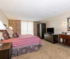 Embassy Suites Kansas City Plaza