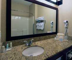 Hotel Comfort Suites Peoria I-74