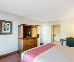 6 Pooler, Ga - Savannah Airport