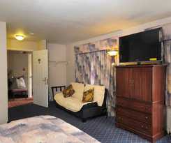 Baldwin Inn and Suites, SureStay Collection by Best Western