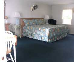 Hotel A Beach Breeze Inn