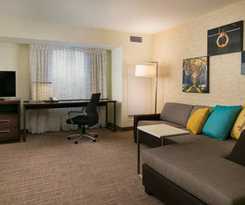 Hotel Residence Inn By Marriott Kansas City At The Legends