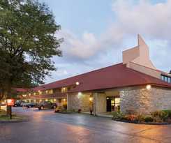 Hotel Super 8 By Wyndham Findlay