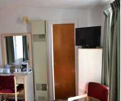 Silver Maple Inn and The Cain House