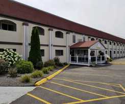 All Seasons Inn and Suites