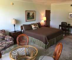 The Inn At Houndslake