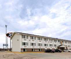 Hotel Super 8 By Wyndham Hays Ks