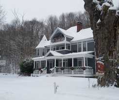 Hotel The Cornell Inn, Lenox