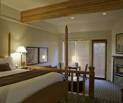 Pine Ridge Inn