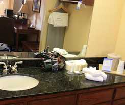 Hotel Red Roof Inn and Suites Calhoun