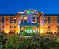 Holiday Inn Express and Suites Peoria North - Glendale, An Ihg